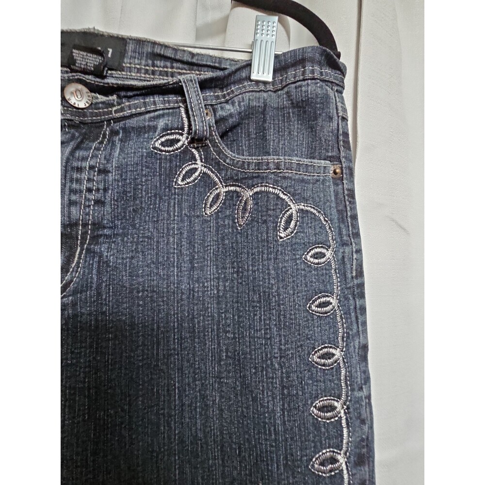 U 51 Woman's Size 12  Jean Dark Wash Embroidered  Stretch Denim Jeans - Picture 7 of 10